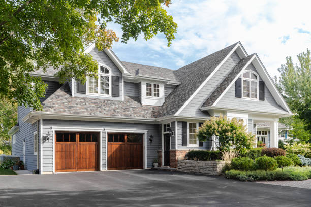 Fast & Reliable Emergency Roof Repairs in Moodus, CT